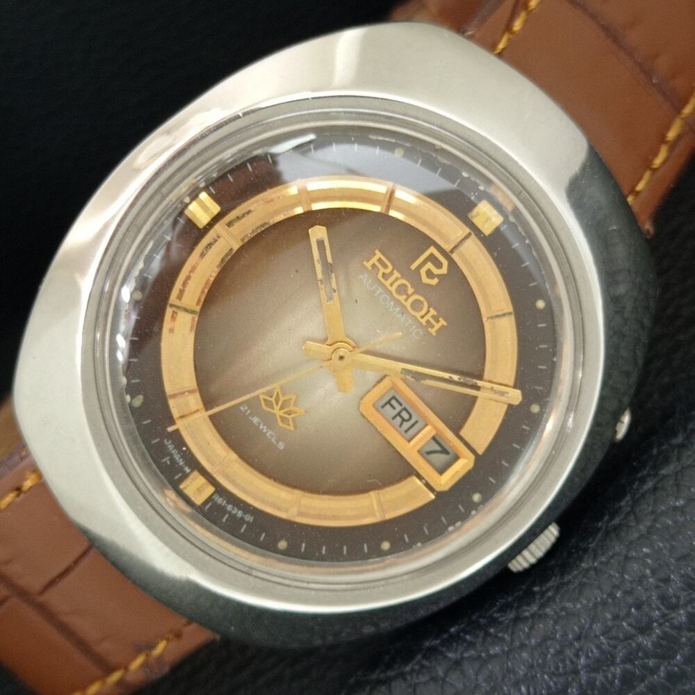 Vintage 1975 Ricoh Automatic Mens Silver Watch W/daydate & Gold accents